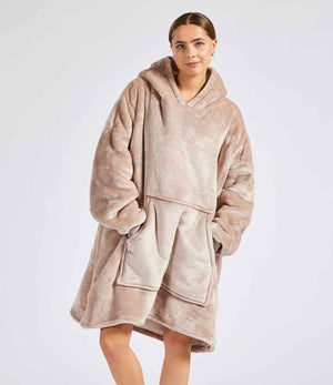 Oversized Hooded Blanket in Nude, model photo
