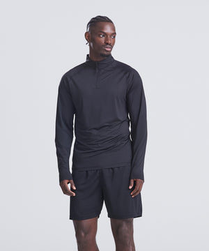 Lifestyle photo of the Lightweight Active 1/4-Zip