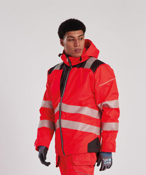 Lifestyle photo of the PW3 Hi-Vis Winter Jacket (T400)