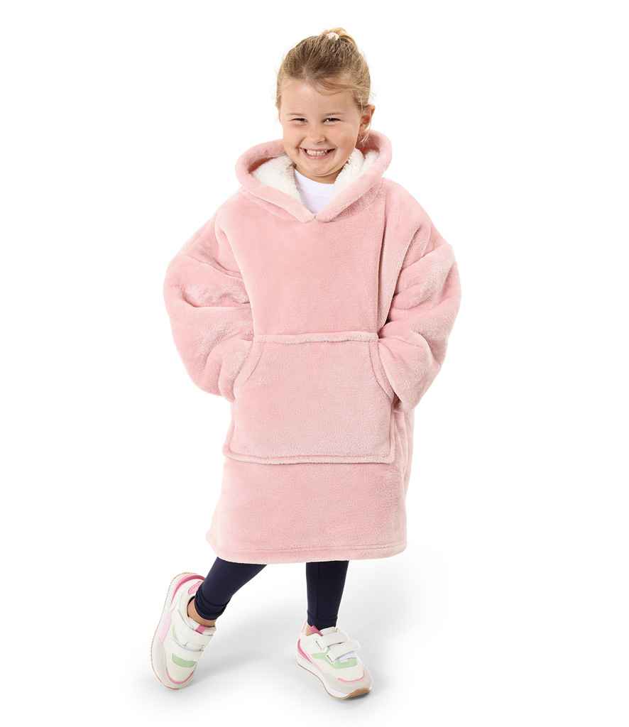 Kids Oversized Hooded Blanket in Blush Pink, model photo (1)