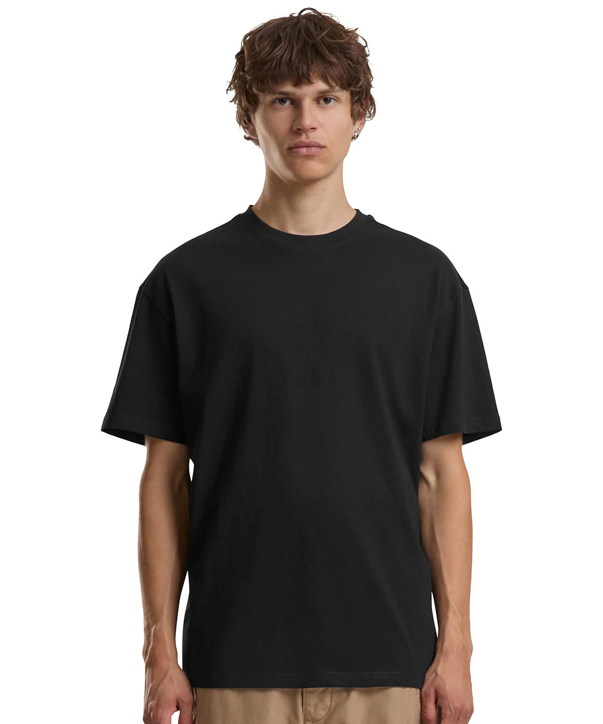 Lifestyle photo of the Cotton Loose Tee
