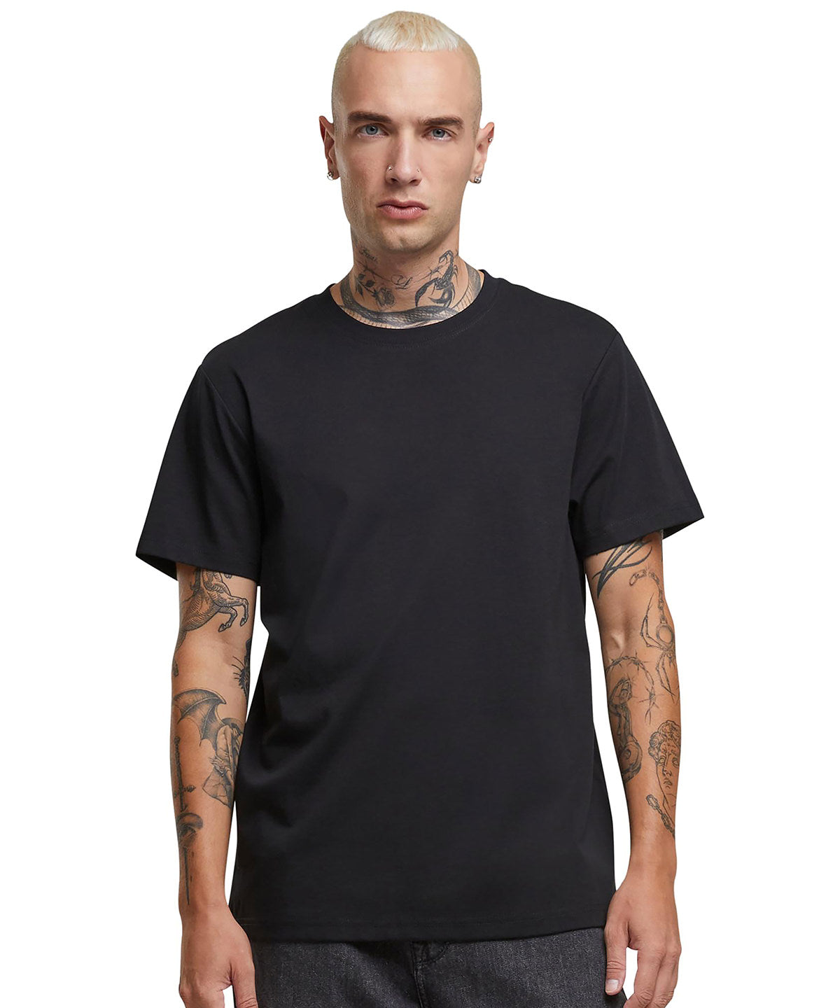 Lifestyle photo of the Sorona Regular Tee
