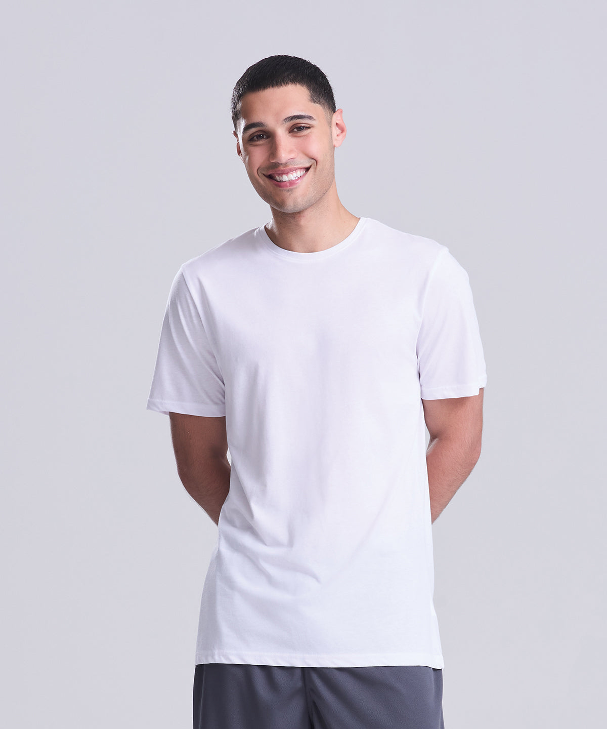 Lifestyle photo of the Cool Urban Fitness T