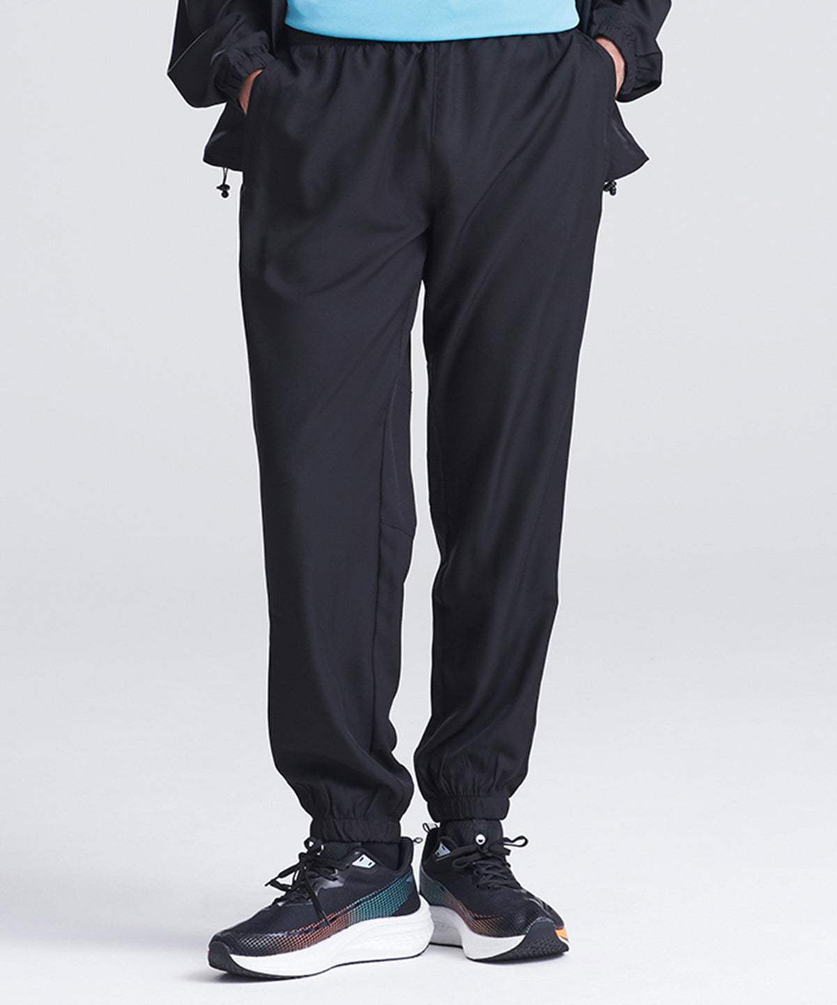 Lifestyle photo of the Active Trackpants
