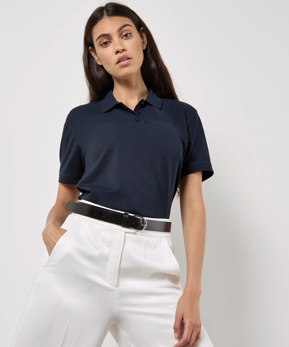 Lifestyle photo of the Klassic Polo Women's with Superwash® 60°C (Classic Fit)