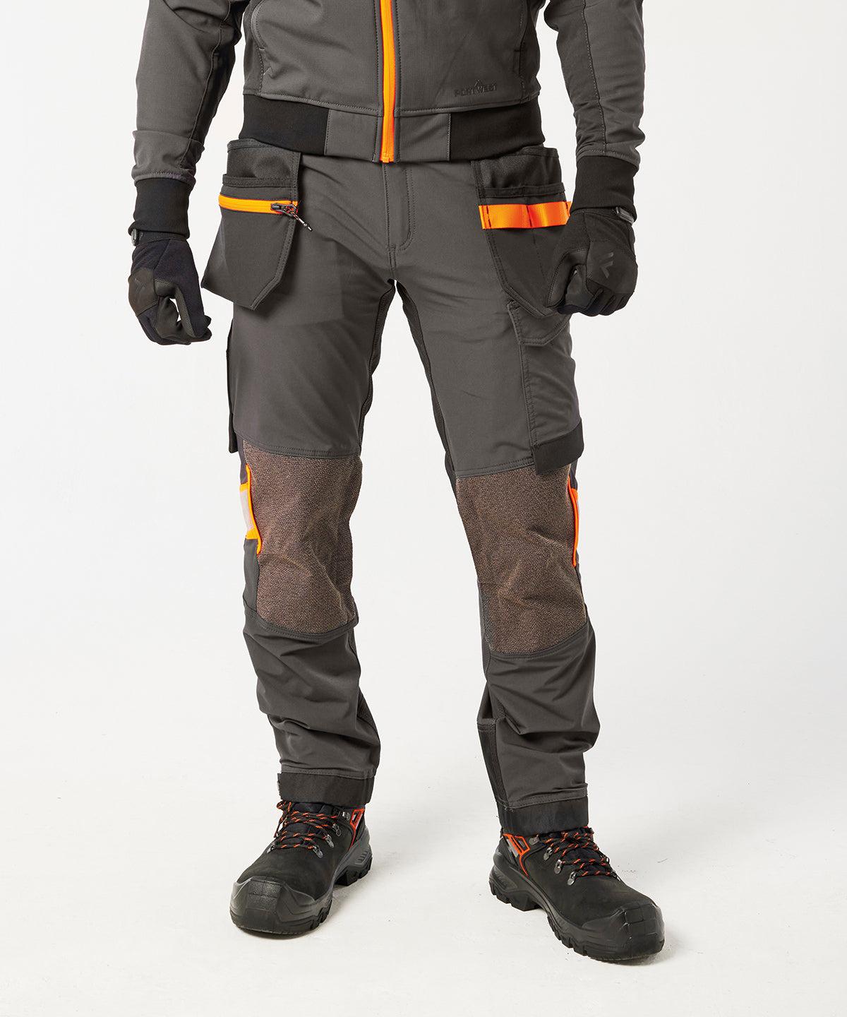 Lifestyle photo of the EV4 Stretch Detachable Holster Trousers (Ev440)