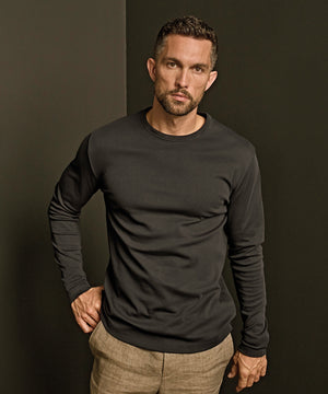 Lifestyle photo of the Long Sleeve Interlock Tee (530)