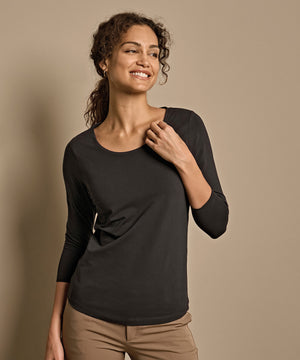 Lifestyle photo of the Women’s Stretch 3/4-Sleeve Tee (460)