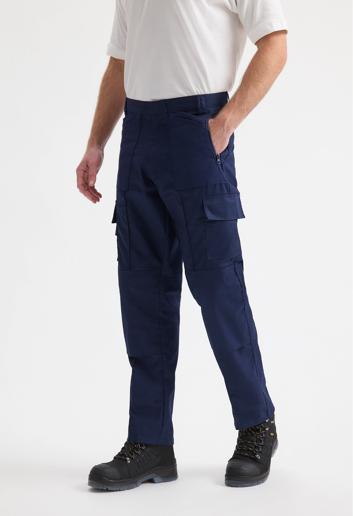 Action Trouser in Navy